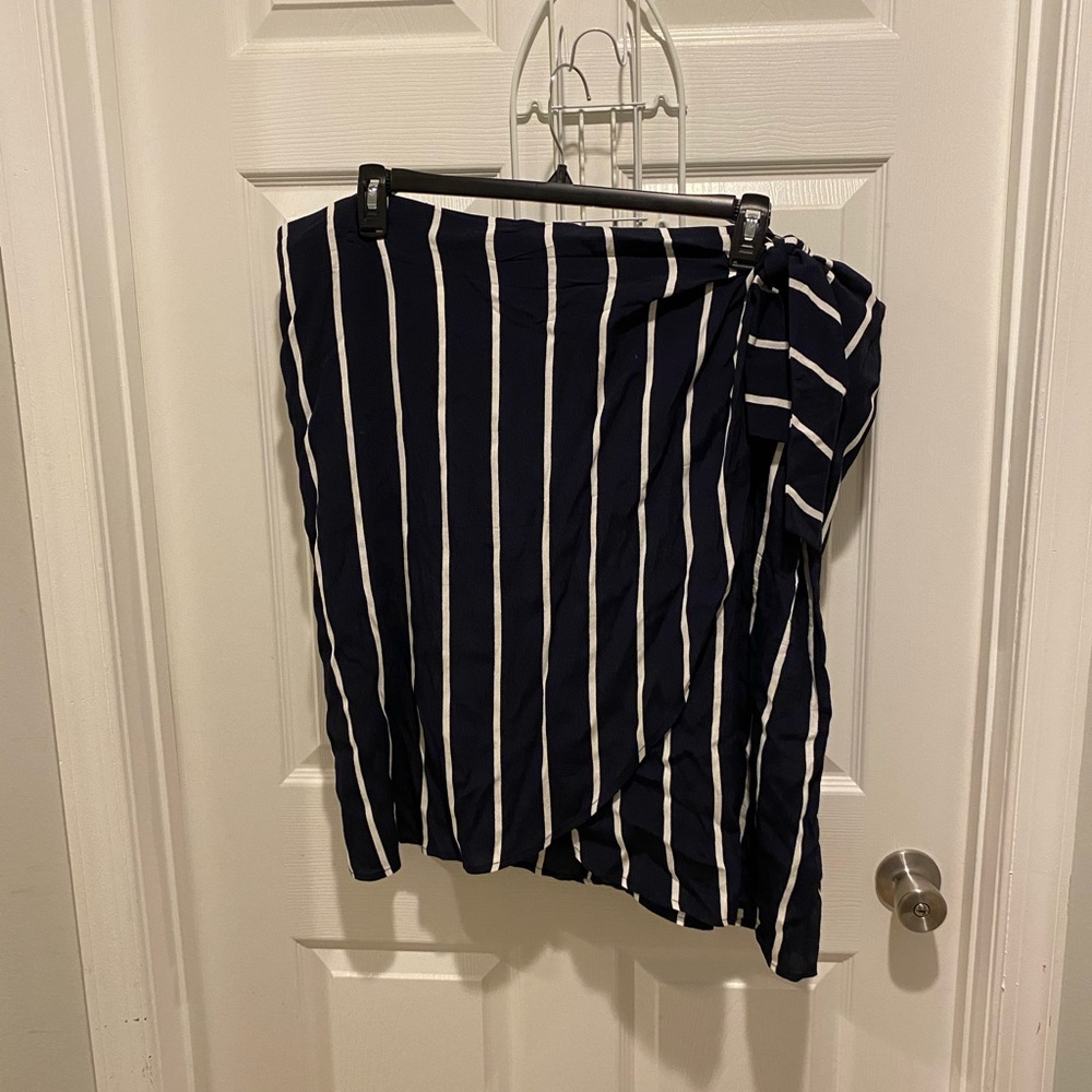 Loft Wrap Skirt